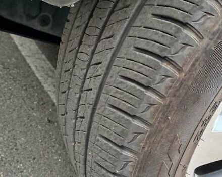 Черный Хендай их35, объемом двигателя 2 л и пробегом 161 тыс. км за 12600 $, фото 12 на Automoto.ua