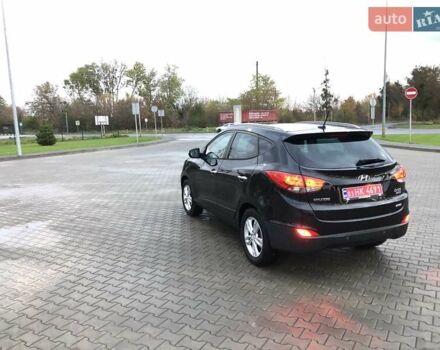 Хендай их35 2011 в Луцке на Automoto.ua Черный Хендай их35, объемом двигателя 2 л и пробегом 248 тыс. км за 13500 $, фото 6 на Automoto.ua
