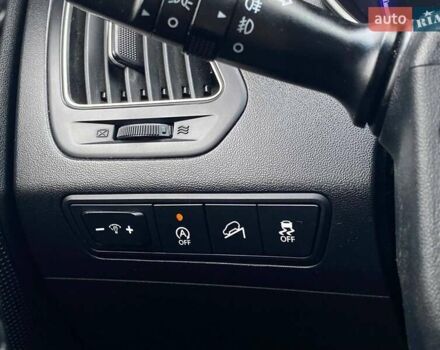 Черный Хендай их35, объемом двигателя 1.69 л и пробегом 290 тыс. км за 10999 $, фото 20 на Automoto.ua