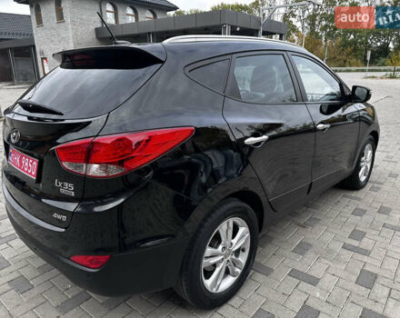 Черный Хендай их35, объемом двигателя 2 л и пробегом 197 тыс. км за 13650 $, фото 26 на Automoto.ua