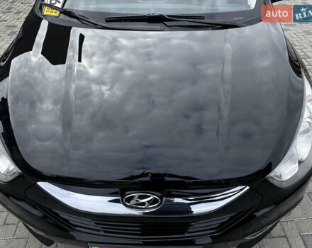Черный Хендай их35, объемом двигателя 2 л и пробегом 197 тыс. км за 13650 $, фото 19 на Automoto.ua