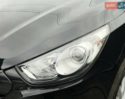 Чорний Хендай іх35, об'ємом двигуна 2 л та пробігом 206 тис. км за 13099 $, фото 21 на Automoto.ua