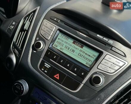 Черный Хендай их35, объемом двигателя 2 л и пробегом 218 тыс. км за 12230 $, фото 26 на Automoto.ua