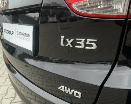 Черный Хендай их35, объемом двигателя 2 л и пробегом 179 тыс. км за 12000 $, фото 28 на Automoto.ua