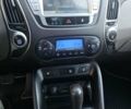 Черный Хендай их35, объемом двигателя 2 л и пробегом 210 тыс. км за 12500 $, фото 12 на Automoto.ua