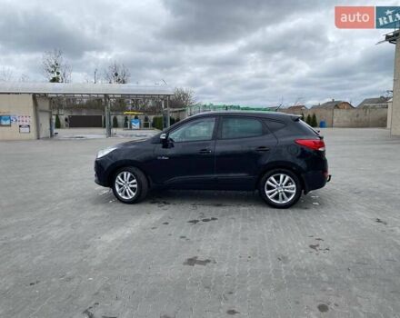 Черный Хендай их35, объемом двигателя 1.7 л и пробегом 277 тыс. км за 11800 $, фото 8 на Automoto.ua