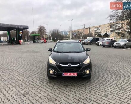 Черный Хендай их35, объемом двигателя 2 л и пробегом 184 тыс. км за 13500 $, фото 1 на Automoto.ua