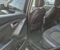 Черный Хендай их35, объемом двигателя 2 л и пробегом 221 тыс. км за 12000 $, фото 20 на Automoto.ua
