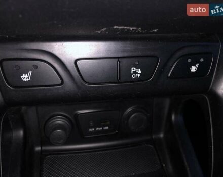 Черный Хендай их35, объемом двигателя 2 л и пробегом 184 тыс. км за 13500 $, фото 30 на Automoto.ua