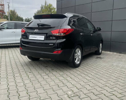 Черный Хендай их35, объемом двигателя 2 л и пробегом 179 тыс. км за 12000 $, фото 27 на Automoto.ua