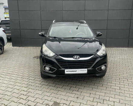 Черный Хендай их35, объемом двигателя 2 л и пробегом 179 тыс. км за 12000 $, фото 5 на Automoto.ua