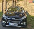 Черный Хендай их35, объемом двигателя 2 л и пробегом 210 тыс. км за 12500 $, фото 4 на Automoto.ua