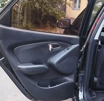 Черный Хендай их35, объемом двигателя 0 л и пробегом 161 тыс. км за 12700 $, фото 25 на Automoto.ua