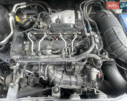 Черный Хендай их35, объемом двигателя 2 л и пробегом 197 тыс. км за 13650 $, фото 88 на Automoto.ua