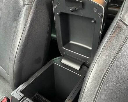 Черный Хендай их35, объемом двигателя 2 л и пробегом 157 тыс. км за 12700 $, фото 40 на Automoto.ua