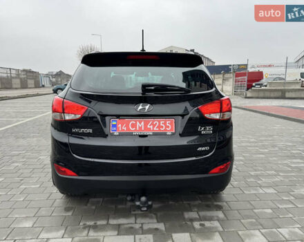 Черный Хендай их35, объемом двигателя 2 л и пробегом 177 тыс. км за 11999 $, фото 17 на Automoto.ua