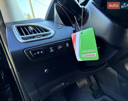 Чорний Хендай іх35, об'ємом двигуна 2 л та пробігом 153 тис. км за 13999 $, фото 45 на Automoto.ua