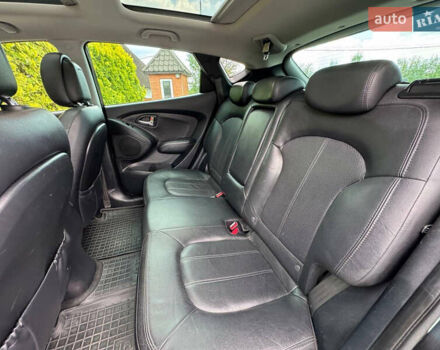 Черный Хендай их35, объемом двигателя 1.69 л и пробегом 238 тыс. км за 11999 $, фото 49 на Automoto.ua