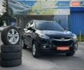 Черный Хендай их35, объемом двигателя 1.7 л и пробегом 268 тыс. км за 13800 $, фото 1 на Automoto.ua