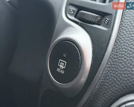 Черный Хендай их35, объемом двигателя 2 л и пробегом 230 тыс. км за 11850 $, фото 44 на Automoto.ua