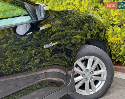 Черный Хендай их35, объемом двигателя 1.69 л и пробегом 238 тыс. км за 11999 $, фото 21 на Automoto.ua