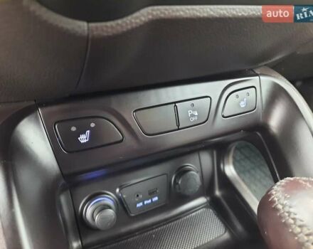 Чорний Хендай іх35, об'ємом двигуна 2 л та пробігом 211 тис. км за 12700 $, фото 49 на Automoto.ua