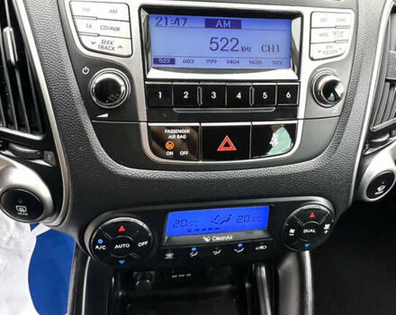 Черный Хендай их35, объемом двигателя 2 л и пробегом 221 тыс. км за 12900 $, фото 17 на Automoto.ua