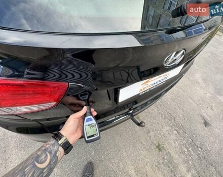Черный Хендай их35, объемом двигателя 1.7 л и пробегом 268 тыс. км за 13800 $, фото 142 на Automoto.ua