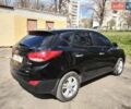 Чорний Хендай іх35, об'ємом двигуна 2 л та пробігом 180 тис. км за 12999 $, фото 3 на Automoto.ua