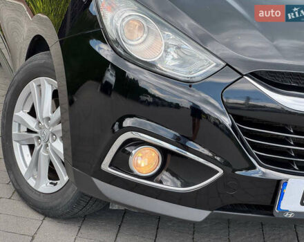 Черный Хендай их35, объемом двигателя 1.69 л и пробегом 238 тыс. км за 11999 $, фото 10 на Automoto.ua