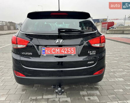 Черный Хендай их35, объемом двигателя 2 л и пробегом 177 тыс. км за 11999 $, фото 19 на Automoto.ua