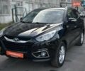 Черный Хендай их35, объемом двигателя 1.7 л и пробегом 268 тыс. км за 13800 $, фото 2 на Automoto.ua
