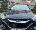 Черный Хендай их35, объемом двигателя 1.7 л и пробегом 272 тыс. км за 13500 $, фото 1 на Automoto.ua