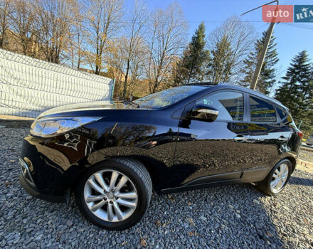 Чорний Хендай іх35, об'ємом двигуна 2 л та пробігом 153 тис. км за 13999 $, фото 3 на Automoto.ua