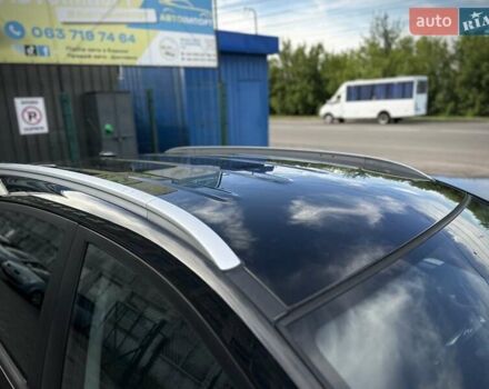 Черный Хендай их35, объемом двигателя 1.7 л и пробегом 268 тыс. км за 13800 $, фото 65 на Automoto.ua