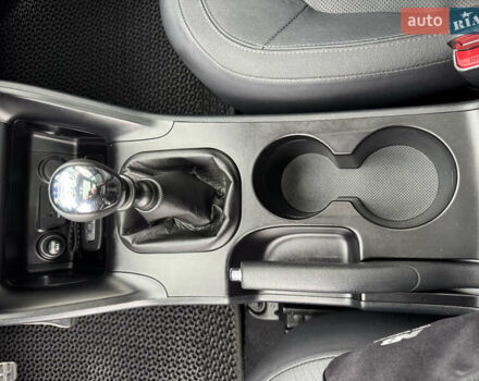 Черный Хендай их35, объемом двигателя 2 л и пробегом 177 тыс. км за 11999 $, фото 40 на Automoto.ua