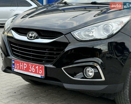 Черный Хендай их35, объемом двигателя 0 л и пробегом 201 тыс. км за 11850 $, фото 15 на Automoto.ua