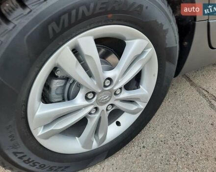 Чорний Хендай іх35, об'ємом двигуна 2 л та пробігом 211 тис. км за 12700 $, фото 94 на Automoto.ua