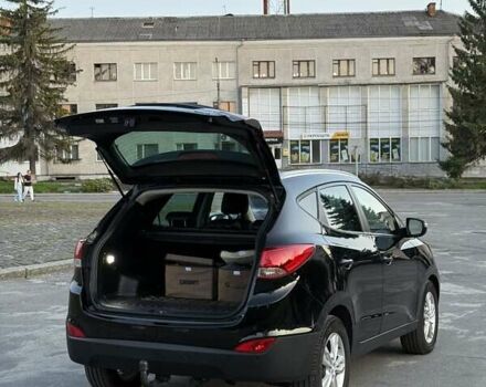 Чорний Хендай іх35, об'ємом двигуна 2 л та пробігом 173 тис. км за 13800 $, фото 18 на Automoto.ua