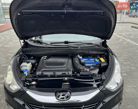 Черный Хендай их35, объемом двигателя 2 л и пробегом 177 тыс. км за 11999 $, фото 79 на Automoto.ua