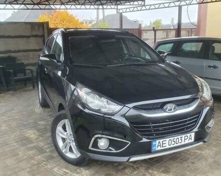 Чорний Хендай іх35, об'ємом двигуна 2 л та пробігом 148 тис. км за 12800 $, фото 4 на Automoto.ua