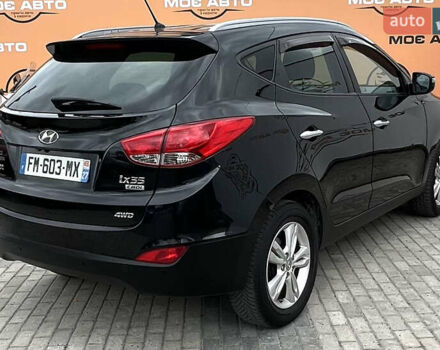 Черный Хендай их35, объемом двигателя 2 л и пробегом 221 тыс. км за 12900 $, фото 7 на Automoto.ua