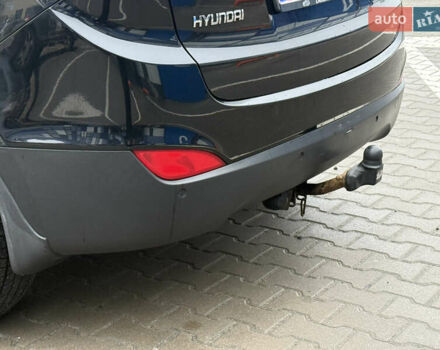 Черный Хендай их35, объемом двигателя 2 л и пробегом 230 тыс. км за 11850 $, фото 21 на Automoto.ua