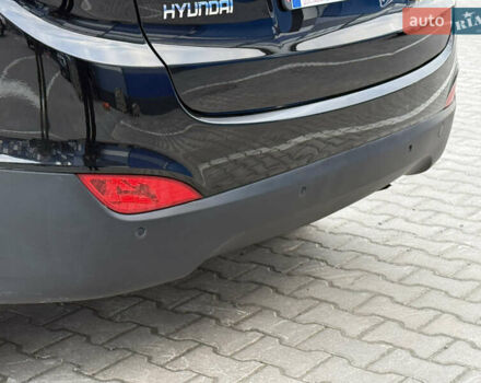 Черный Хендай их35, объемом двигателя 0 л и пробегом 201 тыс. км за 11850 $, фото 24 на Automoto.ua