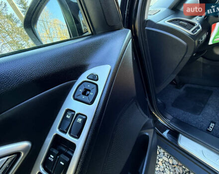 Чорний Хендай іх35, об'ємом двигуна 2 л та пробігом 153 тис. км за 13999 $, фото 38 на Automoto.ua