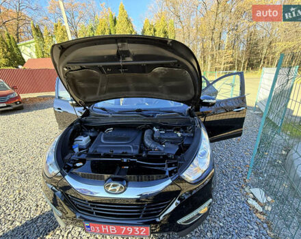 Чорний Хендай іх35, об'ємом двигуна 2 л та пробігом 153 тис. км за 13999 $, фото 67 на Automoto.ua