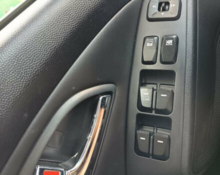 Хендай их35 2012 в Житомире на Automoto.ua Черный Хендай их35, объемом двигателя 2 л и пробегом 195 тыс. км за 12600 $, фото 12 на Automoto.ua