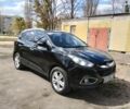 Чорний Хендай іх35, об'ємом двигуна 2 л та пробігом 180 тис. км за 12999 $, фото 2 на Automoto.ua
