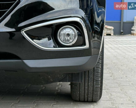 Черный Хендай их35, объемом двигателя 0 л и пробегом 201 тыс. км за 11850 $, фото 18 на Automoto.ua