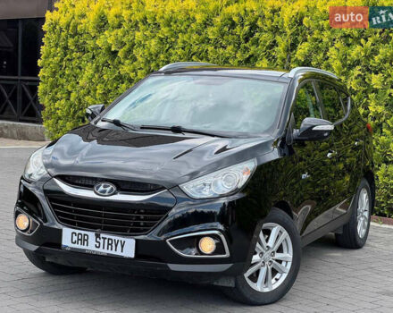 Черный Хендай их35, объемом двигателя 1.69 л и пробегом 238 тыс. км за 11999 $, фото 1 на Automoto.ua